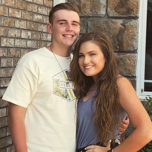 Meet your Posher, Marissa